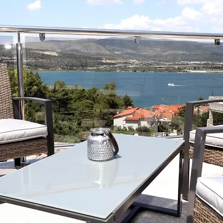 Apartment Tokla Trogir